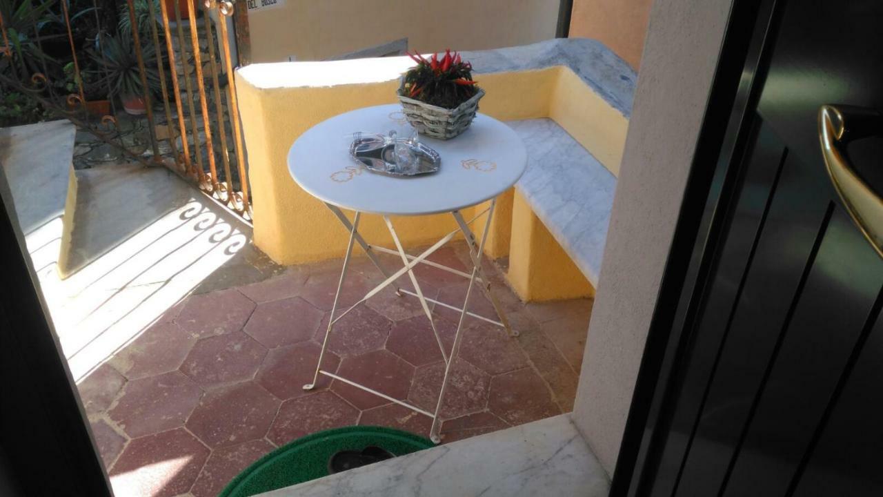 Hotel La Stanzetta Viola Fezzano  Zewnętrze zdjęcie