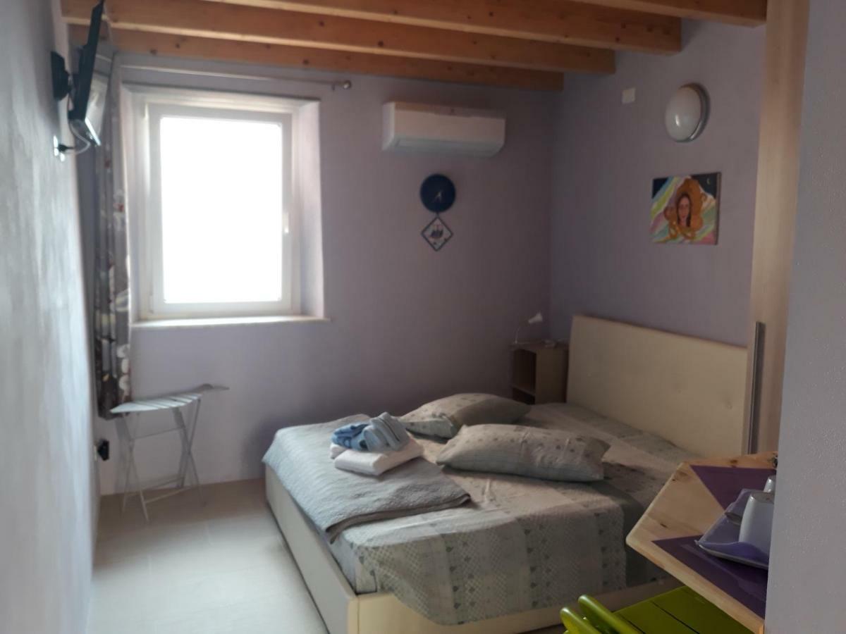 Hotel La Stanzetta Viola Fezzano  Zewnętrze zdjęcie